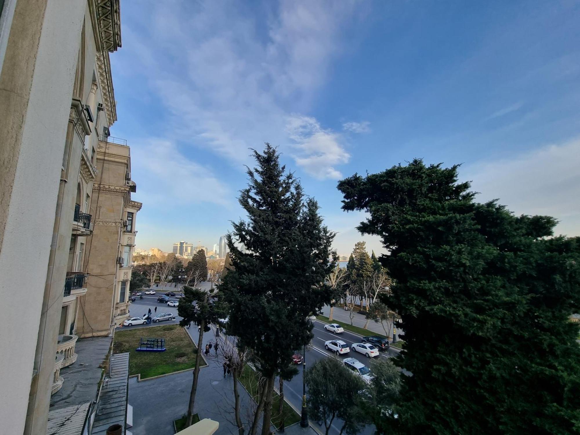 Old City Sea View Apartment Баку Экстерьер фото